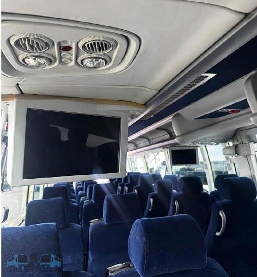 Used 2014 VOLVO 9700