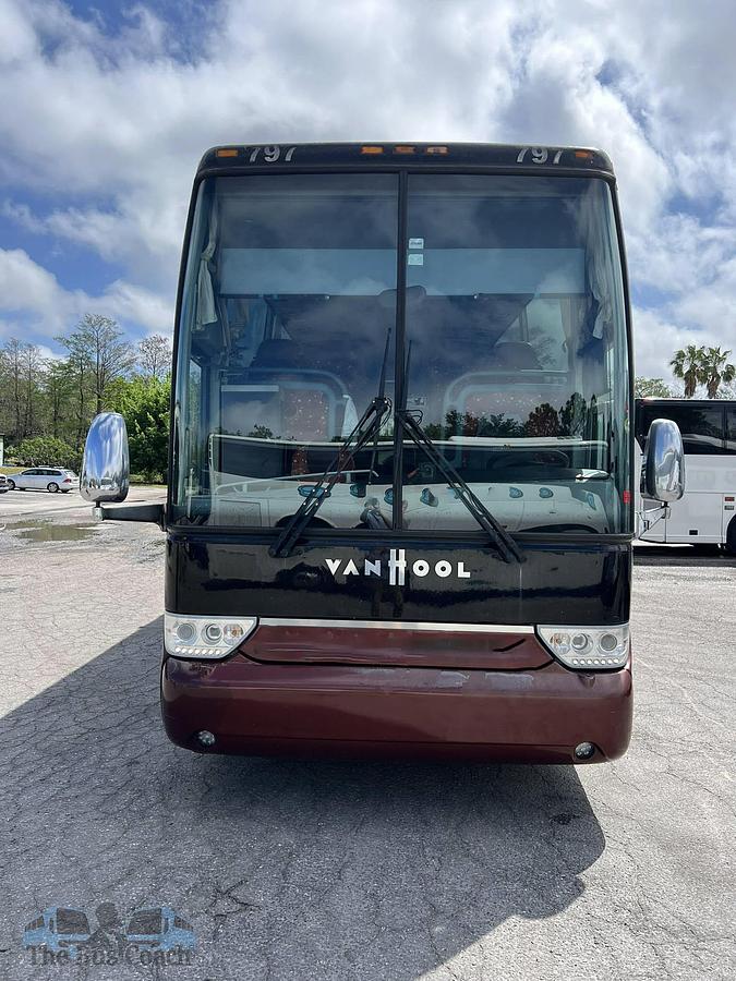 Used 2014 VAN HOOL TX45