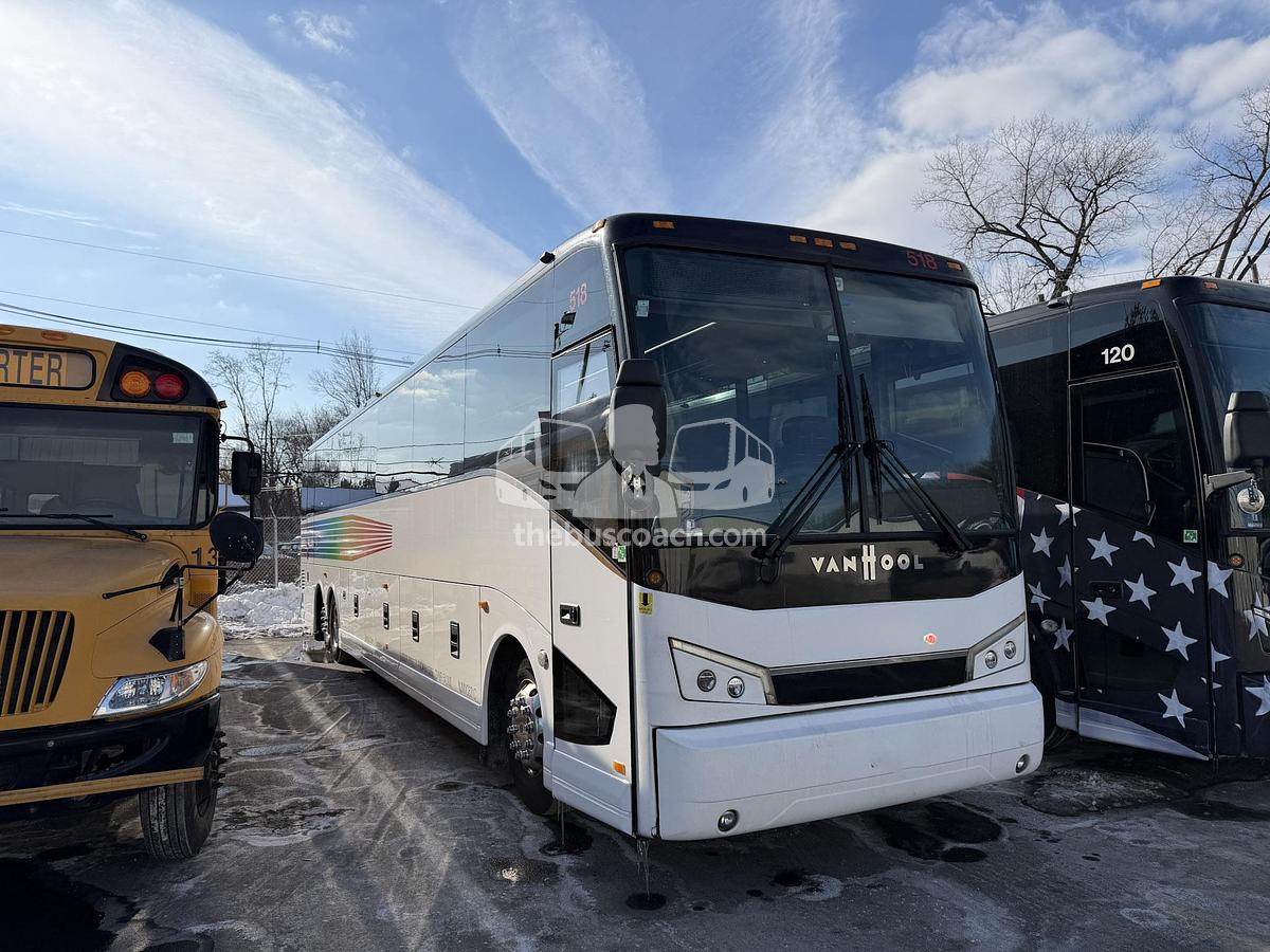 Used 2018 VAN HOOL CX45