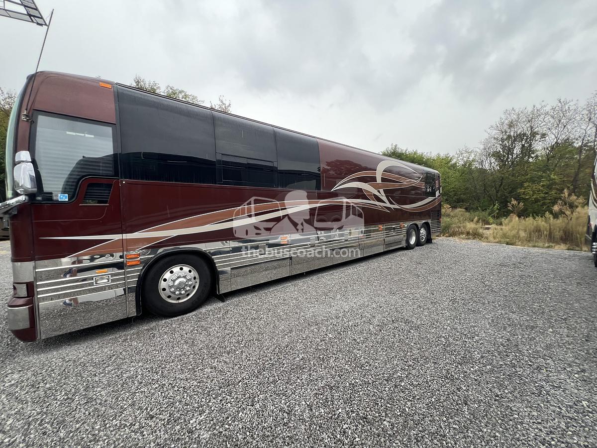 Used 2008 PREVOST XLII