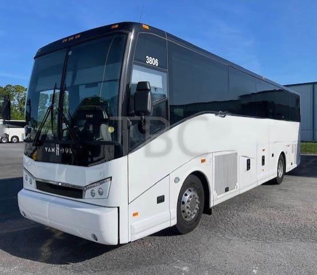 Used 2025 VAN HOOL CX35