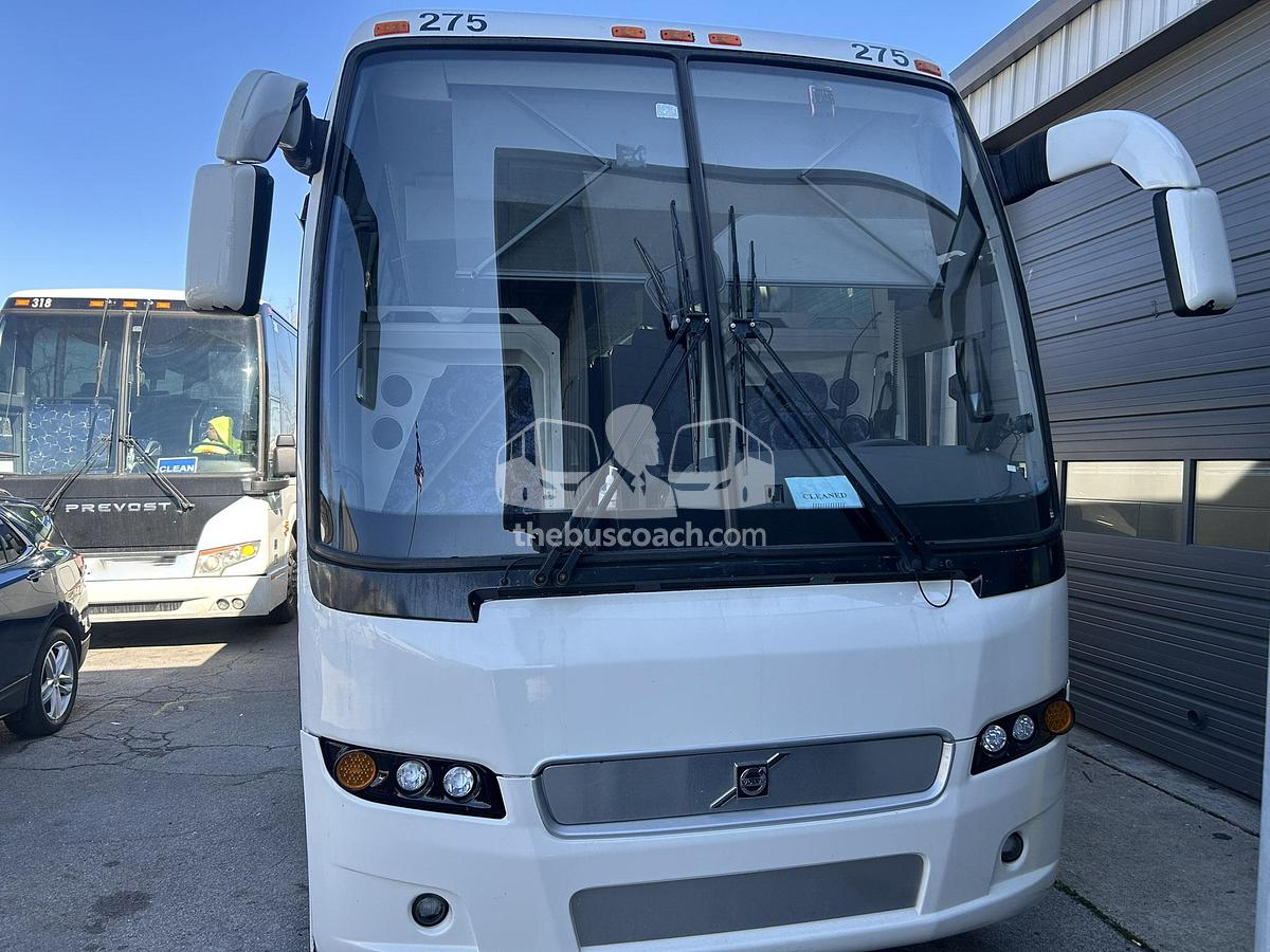 Used 2014 VOLVO 9700 ADA