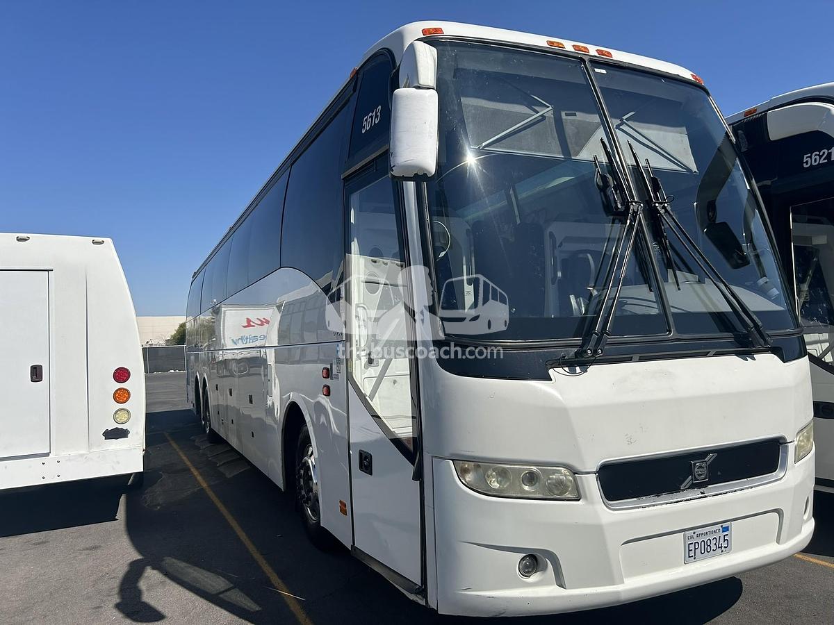 Used 2016 VOLVO 9700
