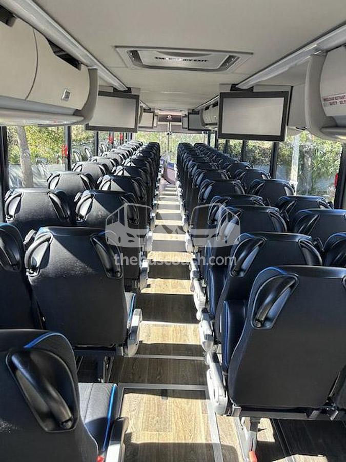 Used 2022 VAN HOOL CX45