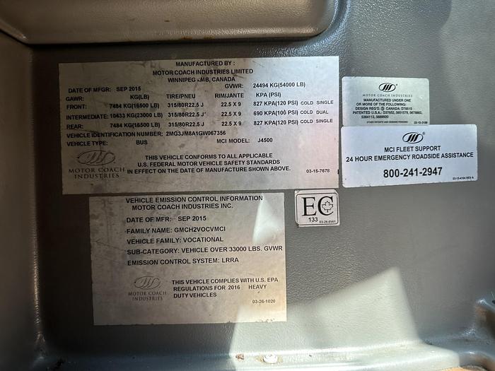 Used 2016 MCI J4500 ADA