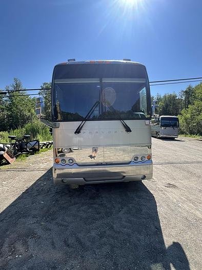 Used 2005 PREVOST XL2 Entertainer