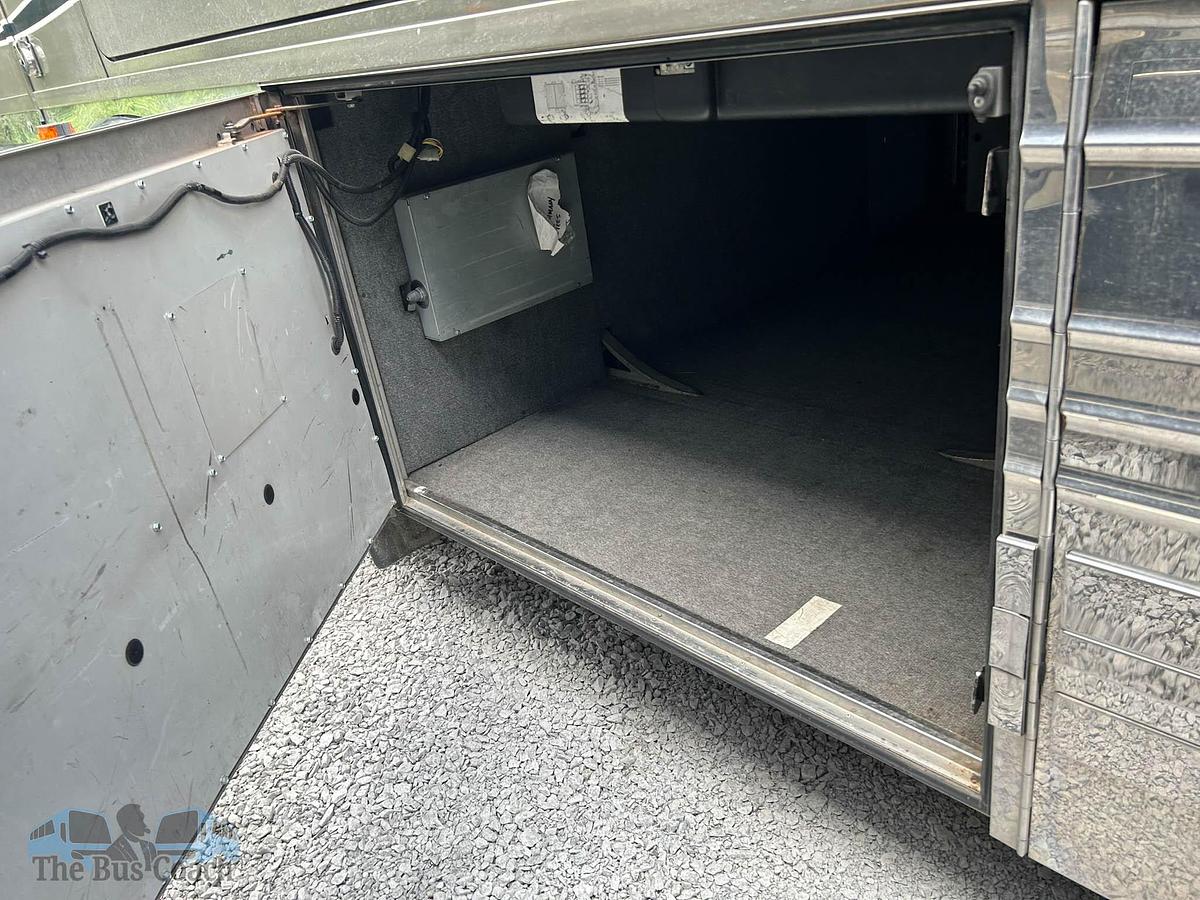 Used 2008 PREVOST XLII