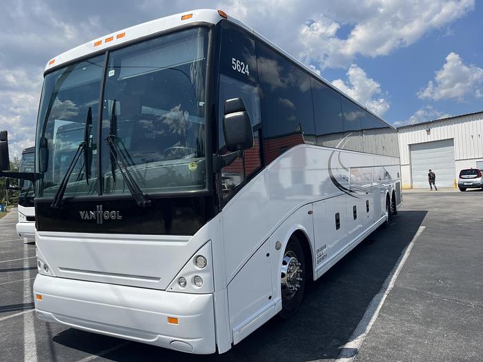 Used 2011 Van Hool CX 45