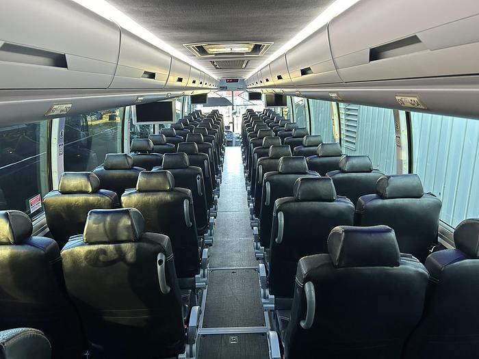 Used 2018 VOLVO 9700