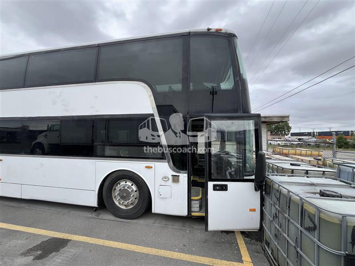 Used 2009 VAN HOOL TD925