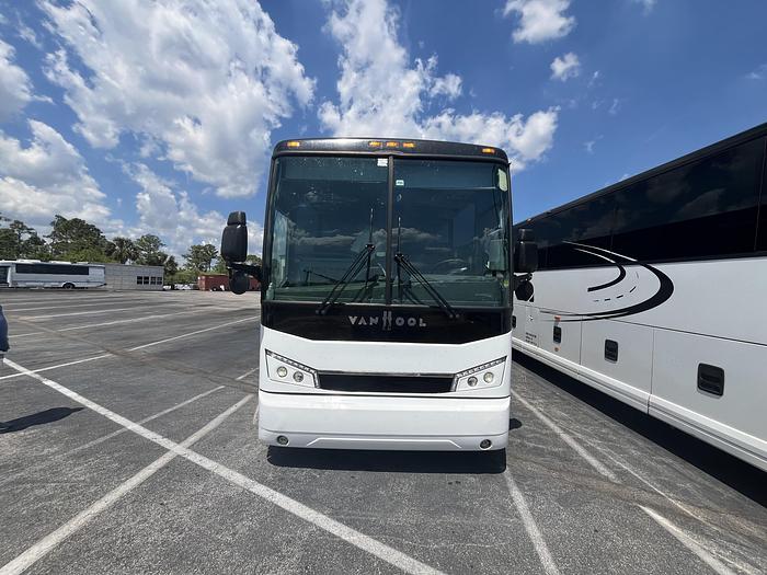 Used 2018 Van Hool CX45