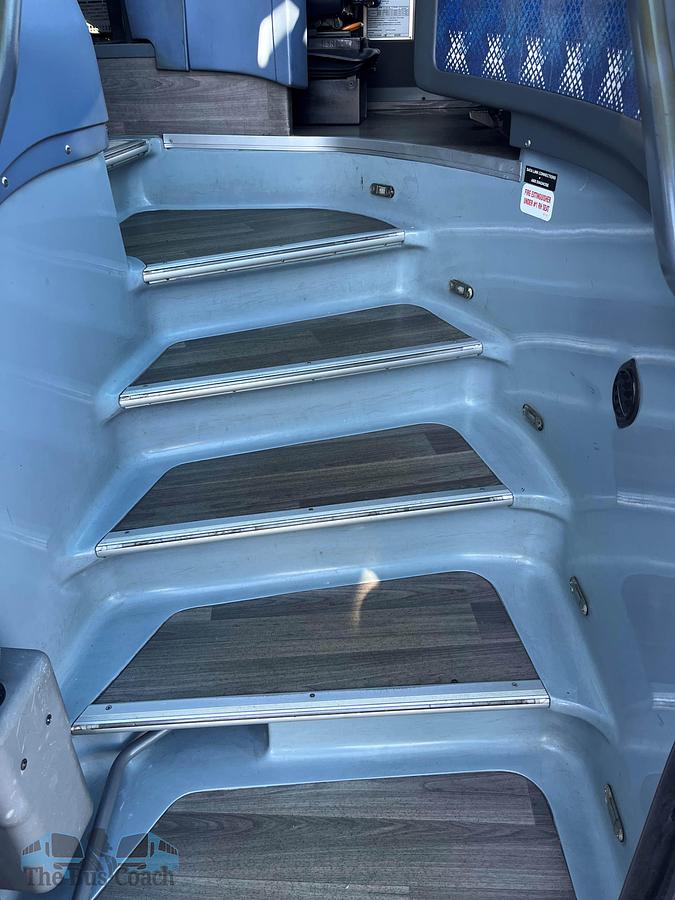 Used 2017 VAN HOOL CX45