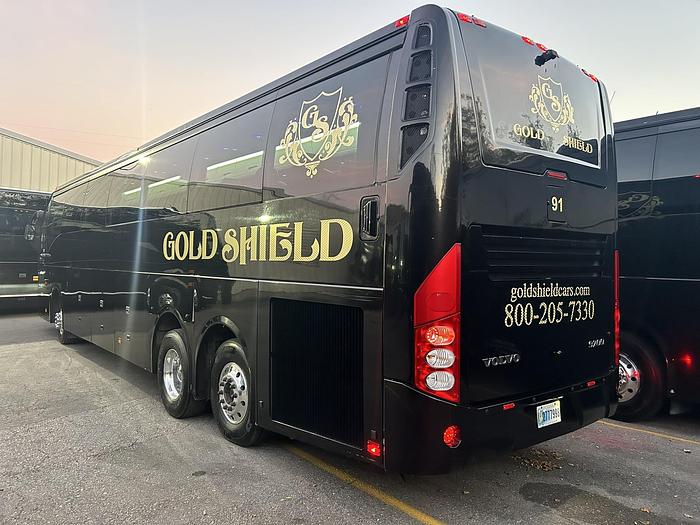 Used 2018 VOLVO 9700