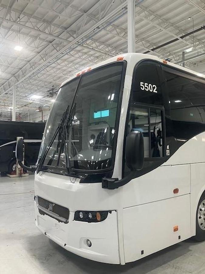 Used 2018 VOLVO 9700-Prevost Serviced