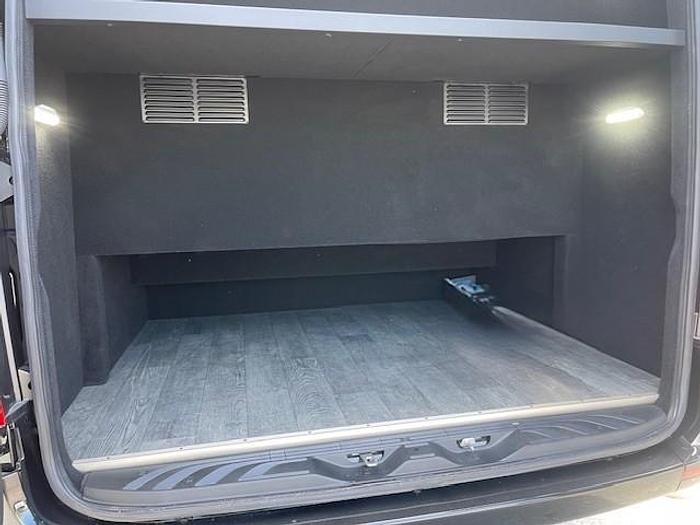 2024 Mercedes Benz 3500XD