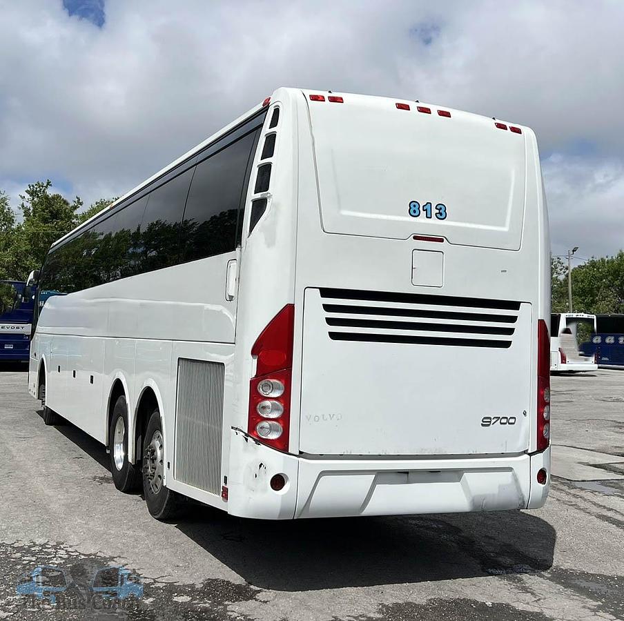 Used 2013 VOLVO 9700