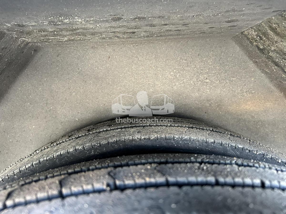 Used 2014 VOLVO 9700 ADA