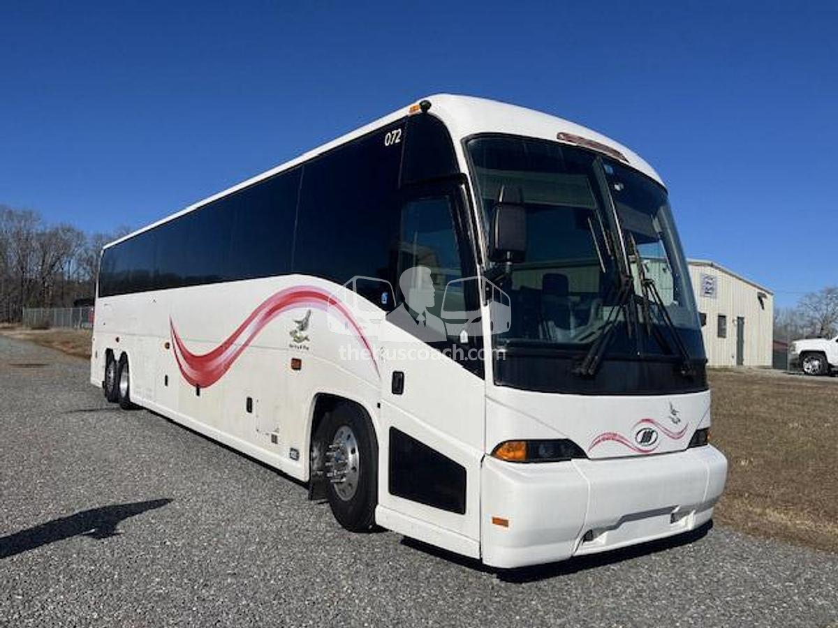 Used 2007 MCI J4500