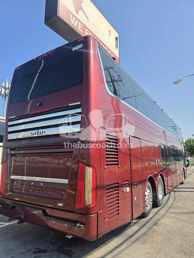 Used 2017 VAN HOOL TD925