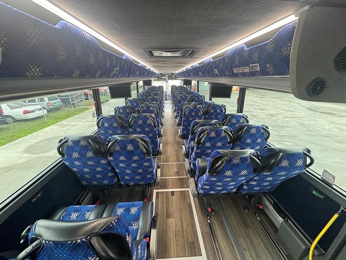 Used 2018 VAN HOOL CX45 ADA