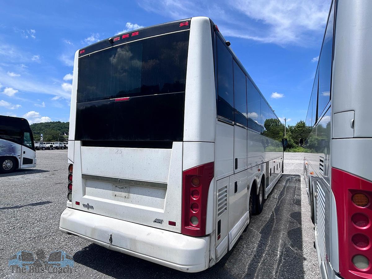 Used MCI J4500