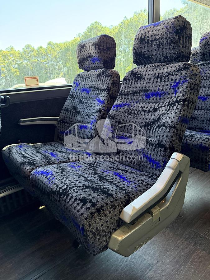Used 2001 VAN HOOL C2045