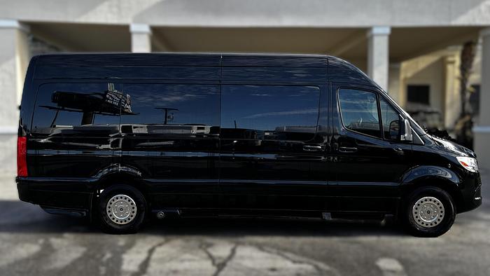 Used 2022 MERCEDES BENZ Sprinter 2500