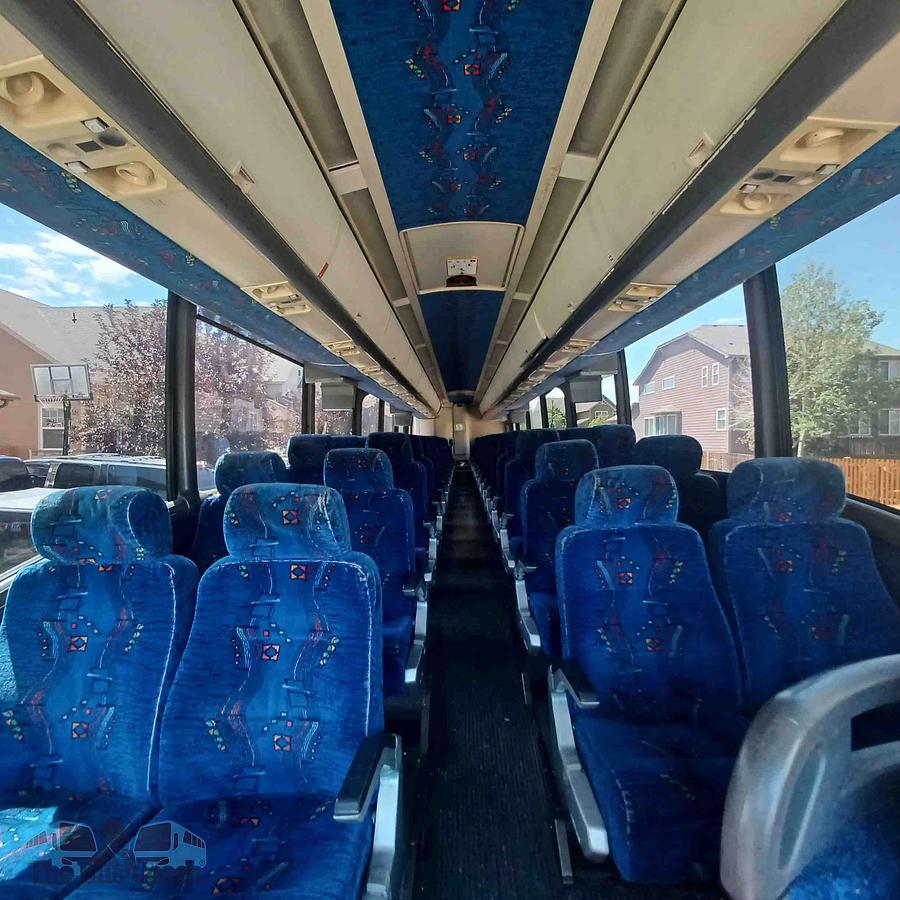 Used 2003 MCI E4500