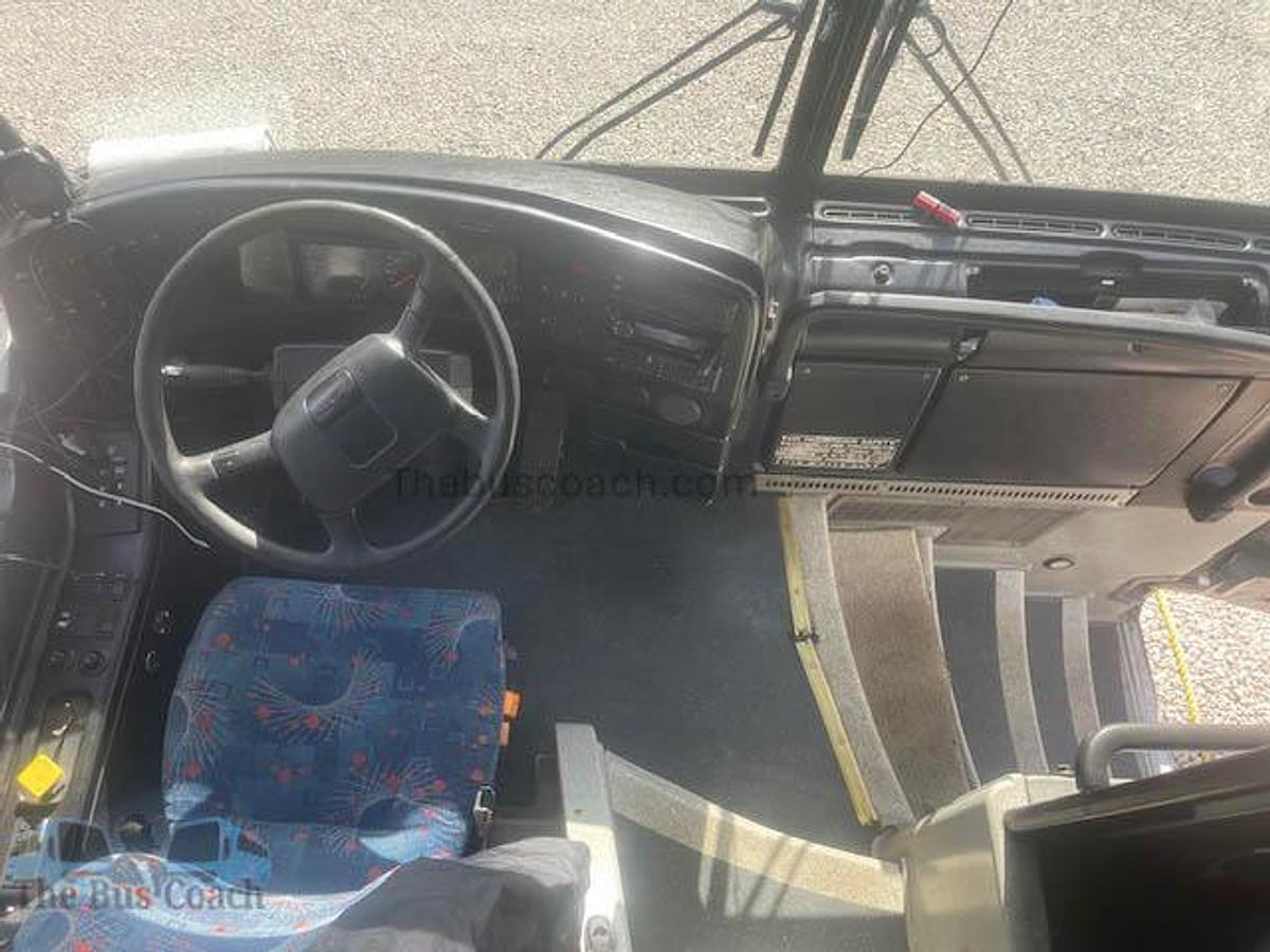 Used 2003 PREVOST H3-45