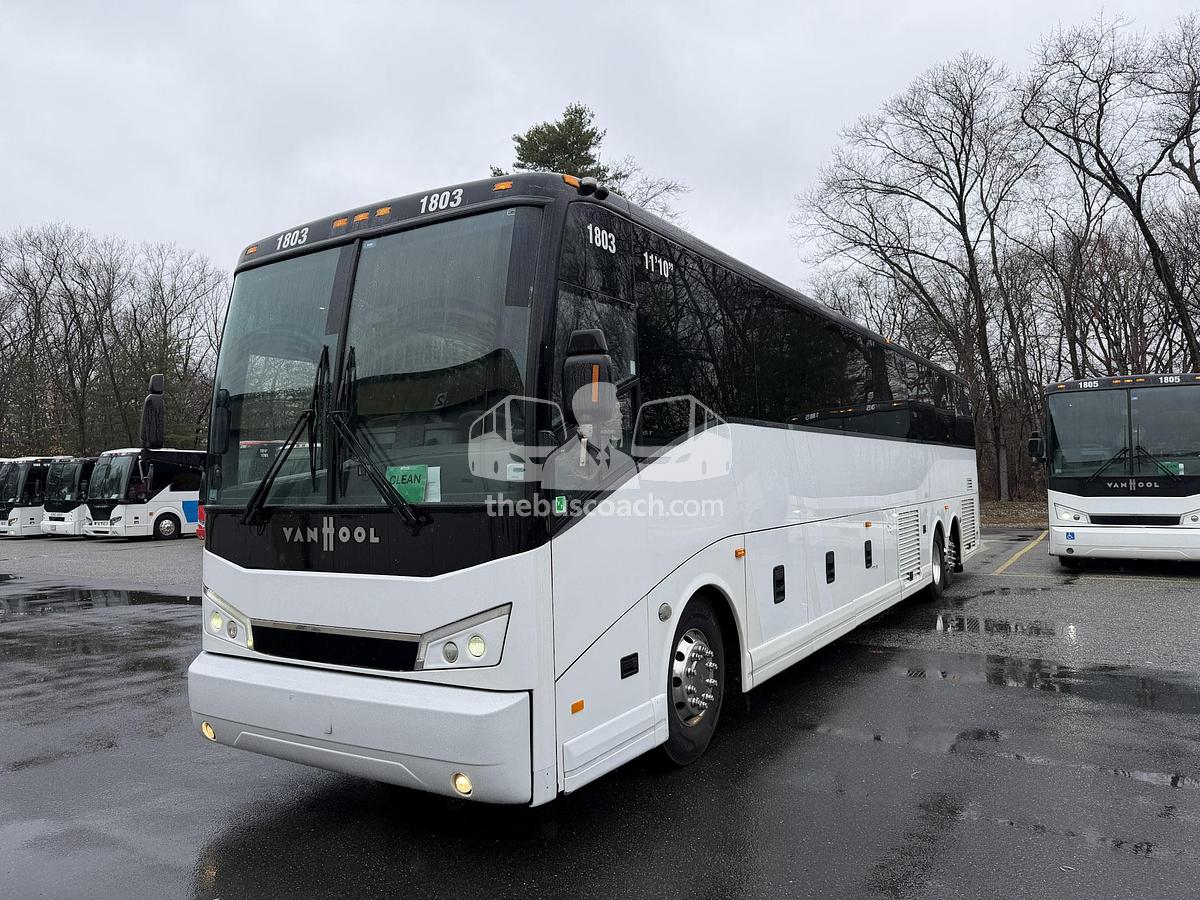 Used 2018 VAN HOOL CX45