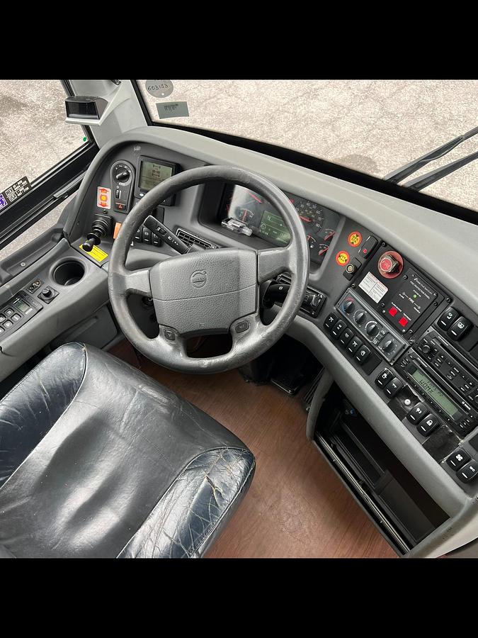 Used 2016 VOLVO 9700
