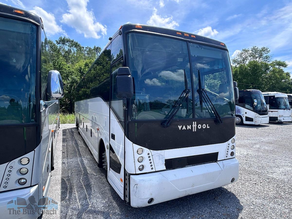 Used MCI J4500