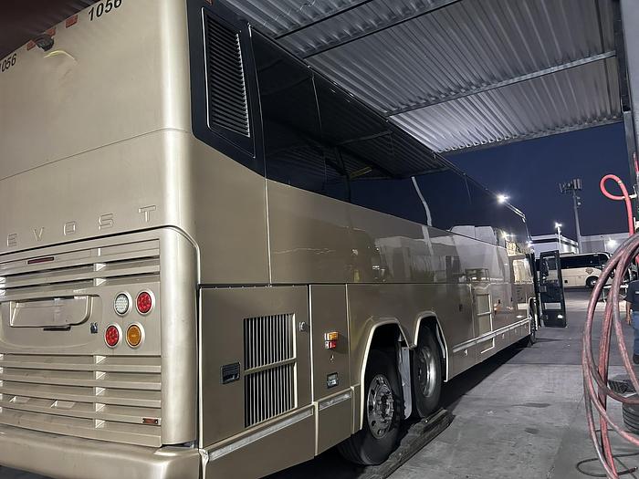 Used 2010 PREVOST H3-45
