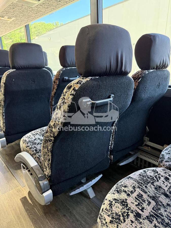Used 2008 VAN HOOL C2045