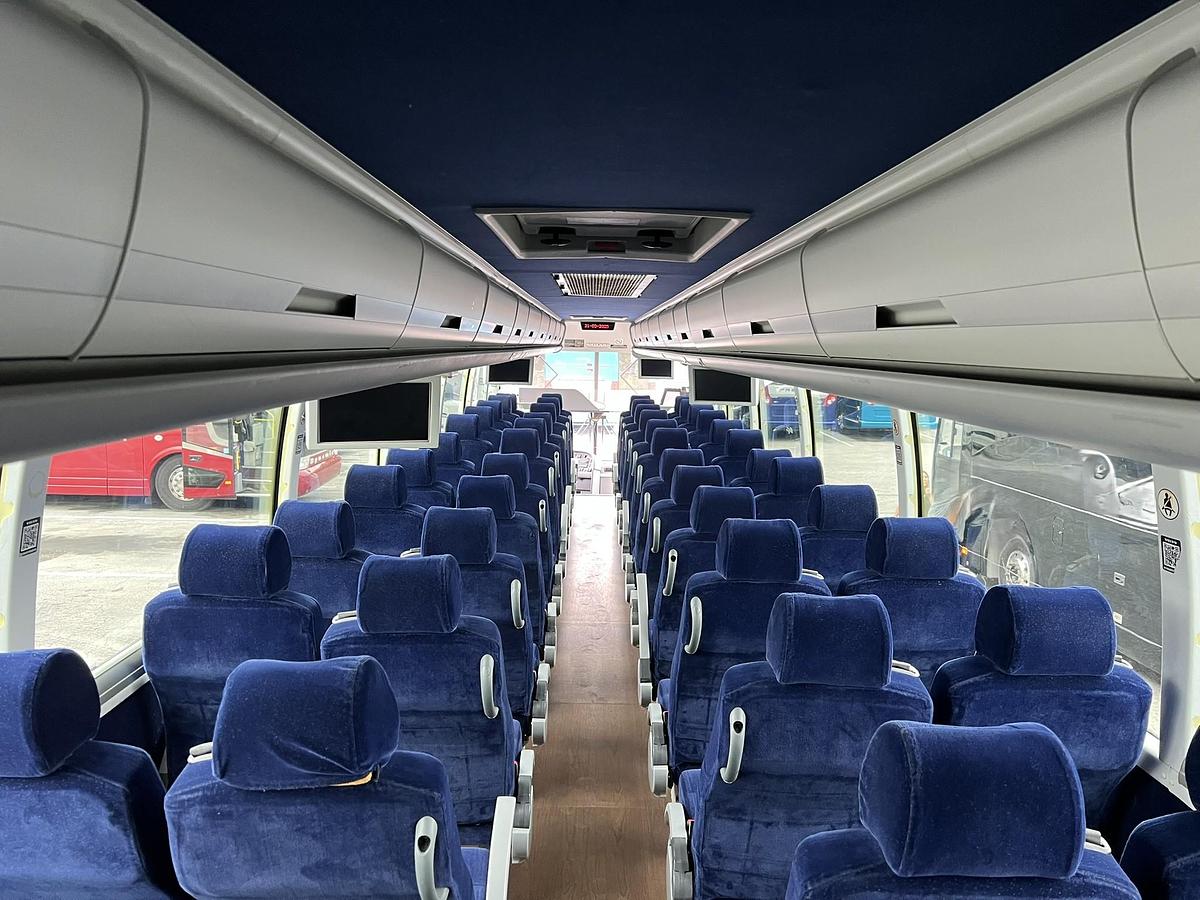 Used 2016 VOLVO 9700