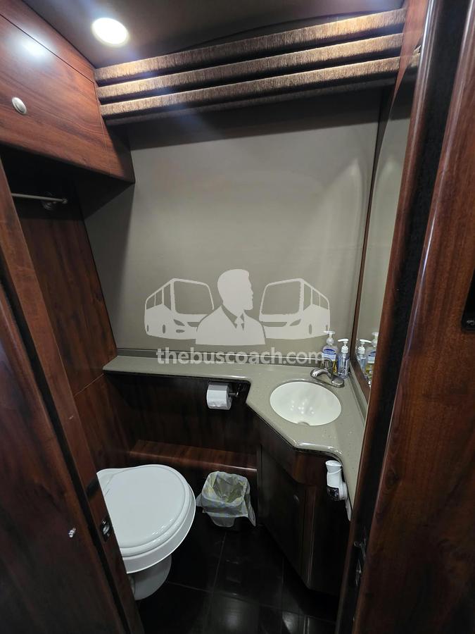 Used PREVOST XL2 ENTERTAINER