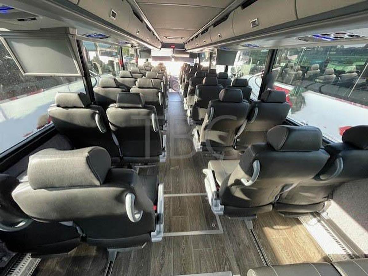 Used 2025 VAN HOOL CX35