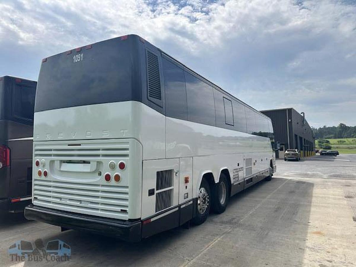 Used 2006 PREVOST H3-45