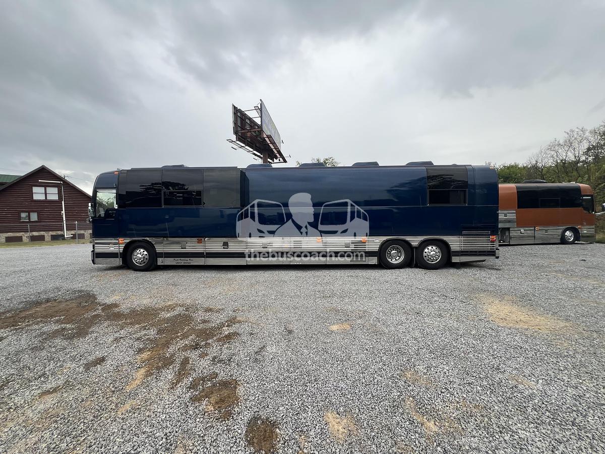 Used 2006 PREVOST XLII Entertainer Willie