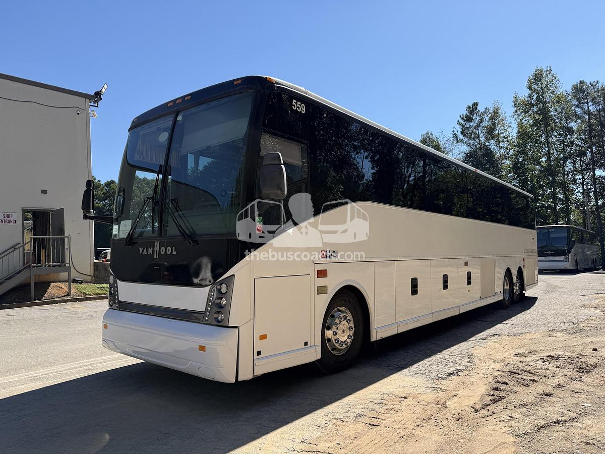 Used 2001 VAN HOOL C2045