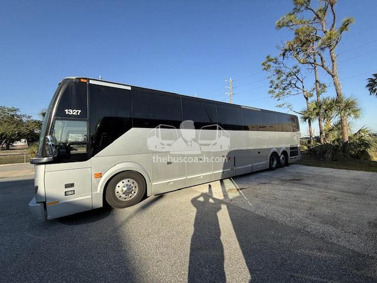 Used 2014 PREVOST H3-45