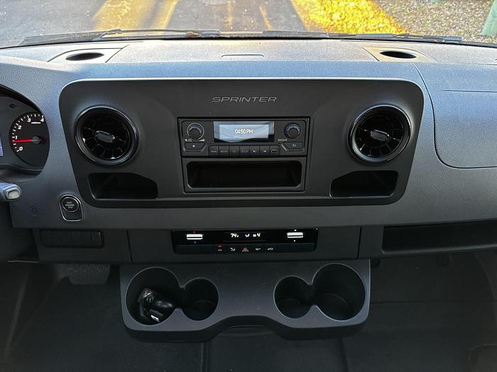 Used 2022 MERCEDES BENZ Sprinter 2500