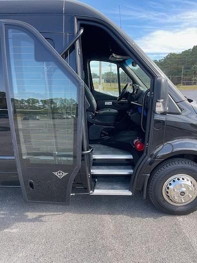 2024 Mercedes Benz 3500XD
