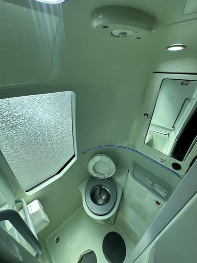 Used 2017 VOLVO 9700