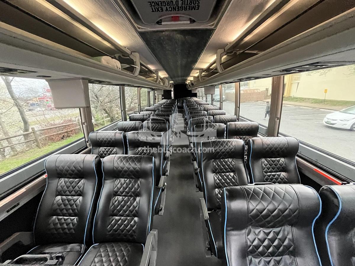 Used 2006 PREVOST X3-45