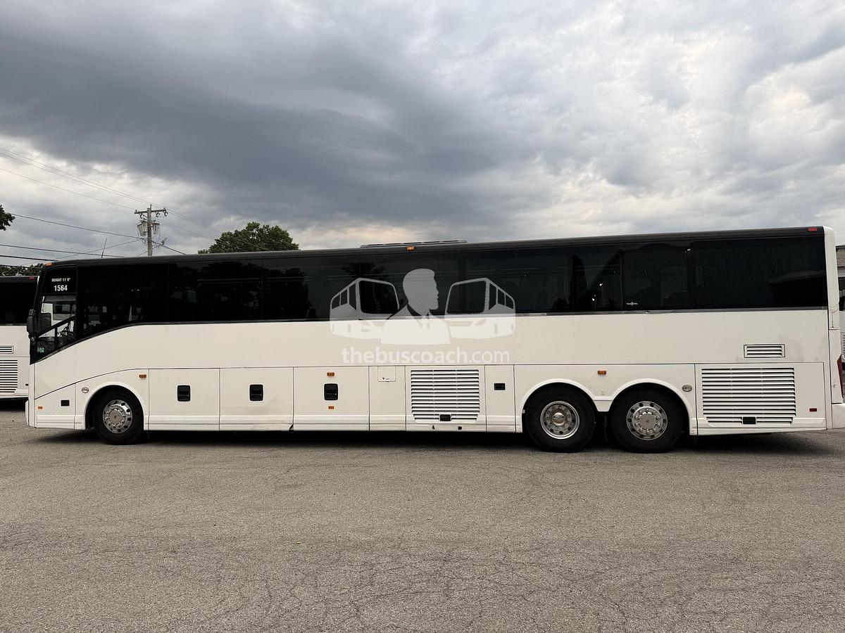 Used 2019 VAN HOOL CX45