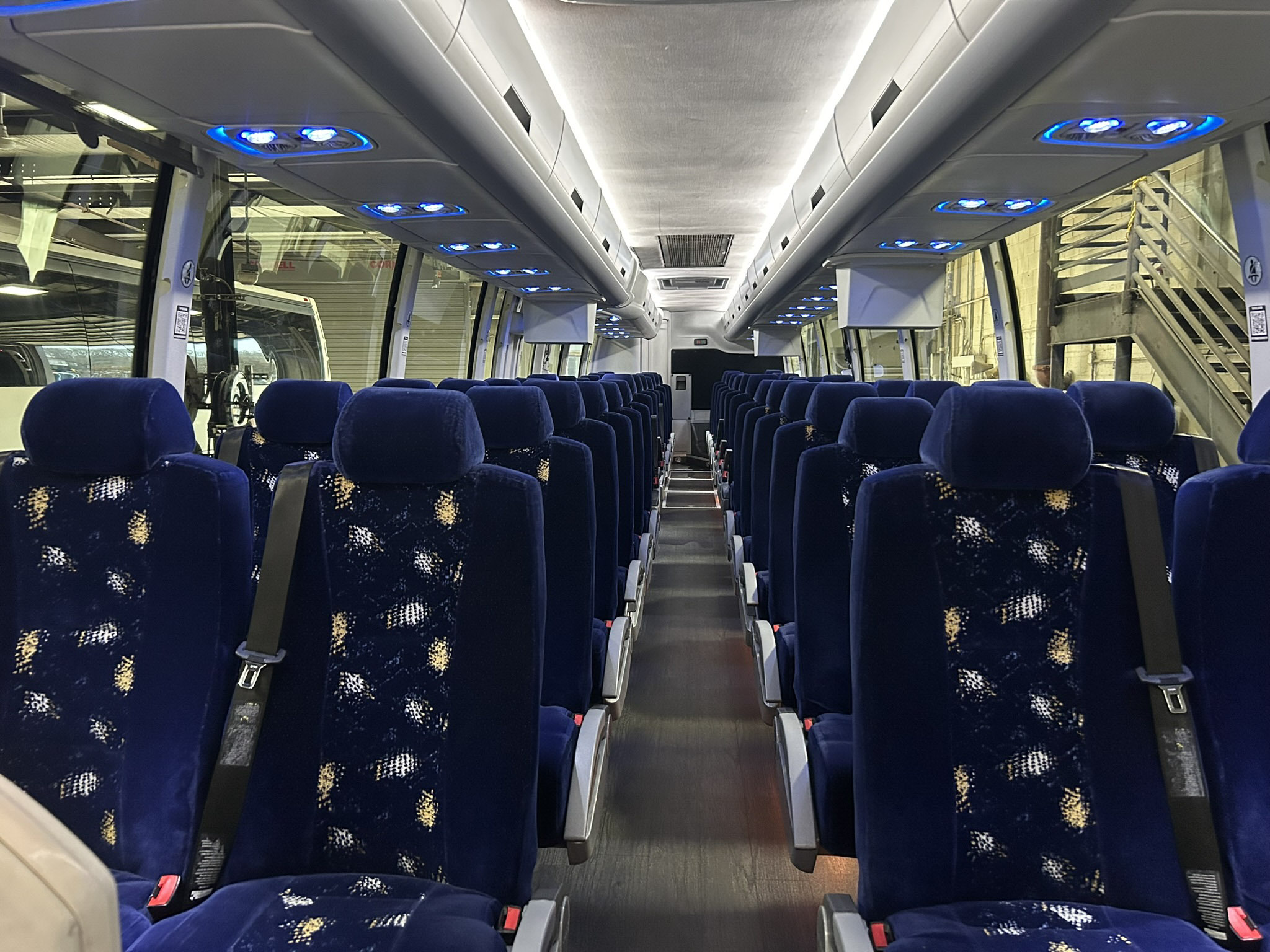 Used 2019 VOLVO 9700 ADA