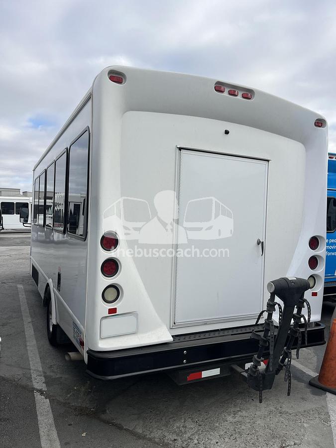 Used 2013 Starcraft