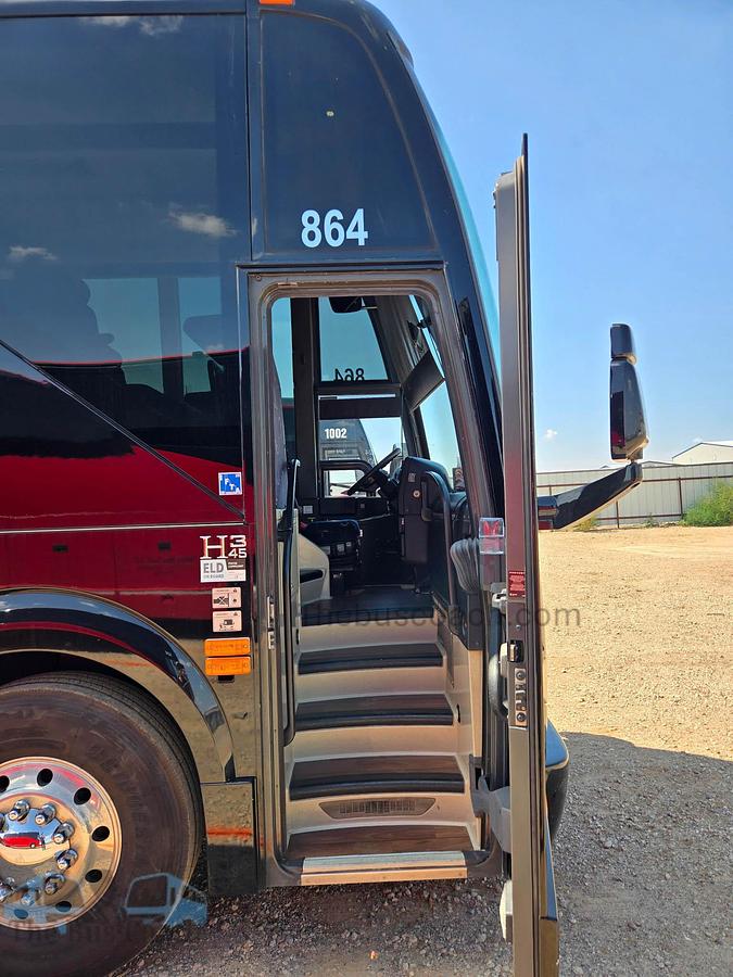 Used 2019 PREVOST H3-45