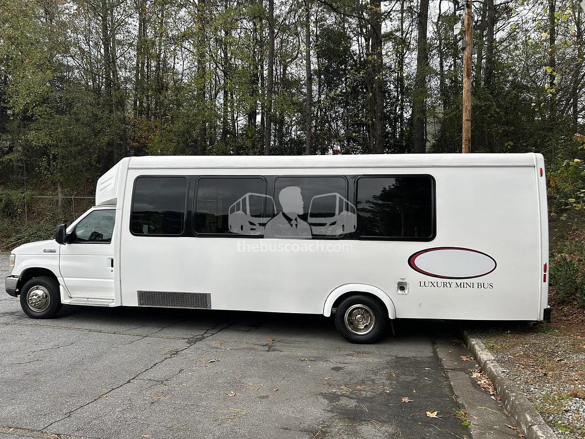 Used 2016 GOSHEN GC II